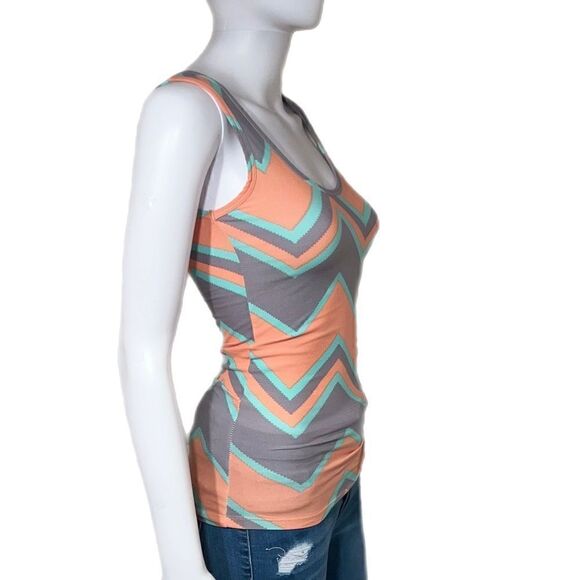 Rue21 Pastel Chevron Tank NWOT - Picture 2 of 8